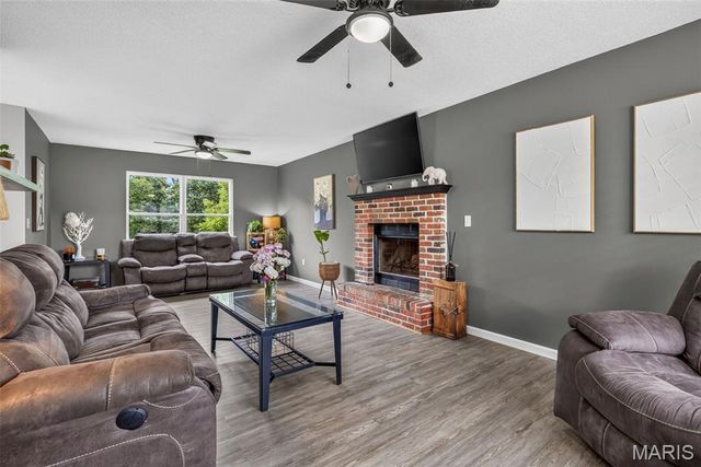 107 Ezekiel Court, Hillsboro, MO 63050