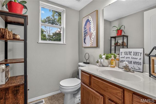 107 Ezekiel Court, Hillsboro, MO 63050