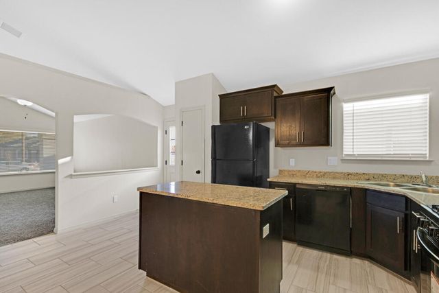 11069 Gem Valley Road, Socorro, TX 79927