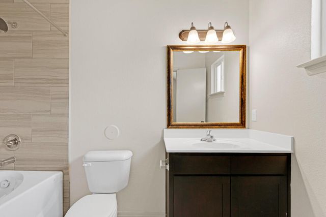 11069 Gem Valley Road, Socorro, TX 79927