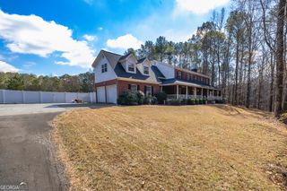 150 Hillred Drive, Fayetteville, GA 30215