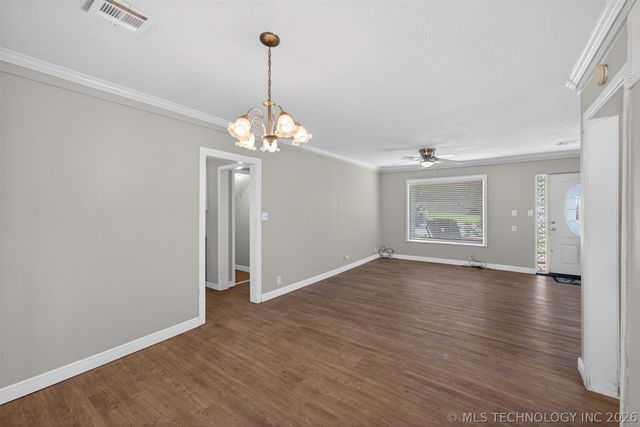 515 W Delaware, Vinita, OK 74301