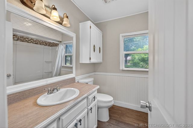 515 W Delaware, Vinita, OK 74301