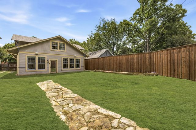 209 S Windomere Avenue, Dallas, TX 75208