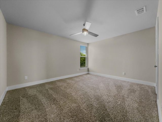 614 N M L King Jr Boulevard, Grand Prairie, TX 75050