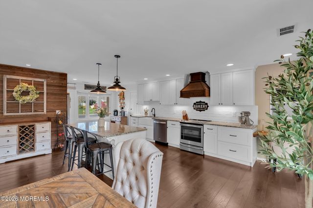 16 Aldgate Drive, Brick, NJ 08724