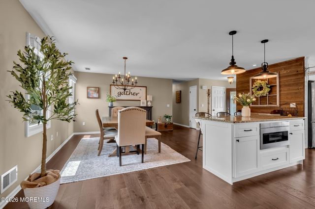16 Aldgate Drive, Brick, NJ 08724
