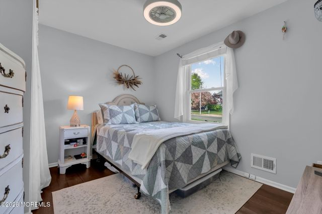 16 Aldgate Drive, Brick, NJ 08724