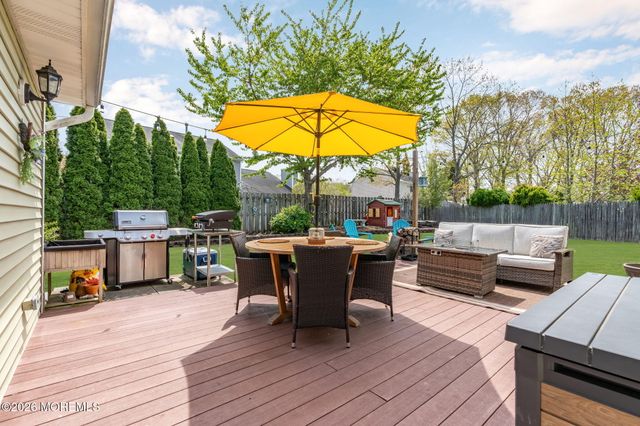 16 Aldgate Drive, Brick, NJ 08724