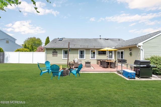 16 Aldgate Drive, Brick, NJ 08724