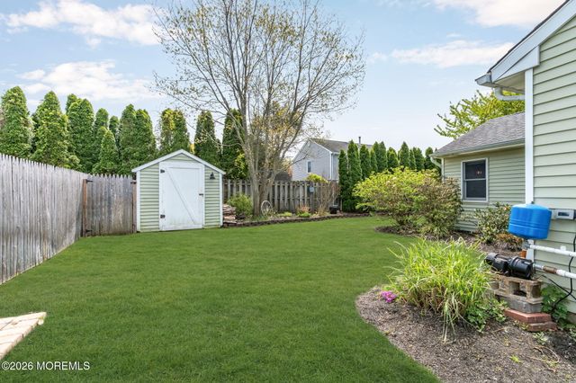 16 Aldgate Drive, Brick, NJ 08724