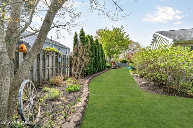 16 Aldgate Drive, Brick, NJ 08724
