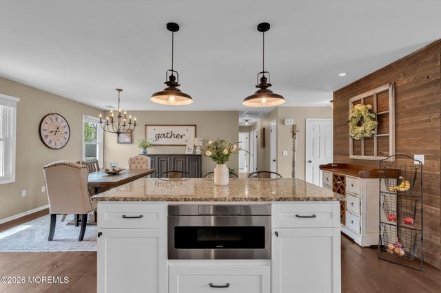 16 Aldgate Drive, Brick, NJ 08724