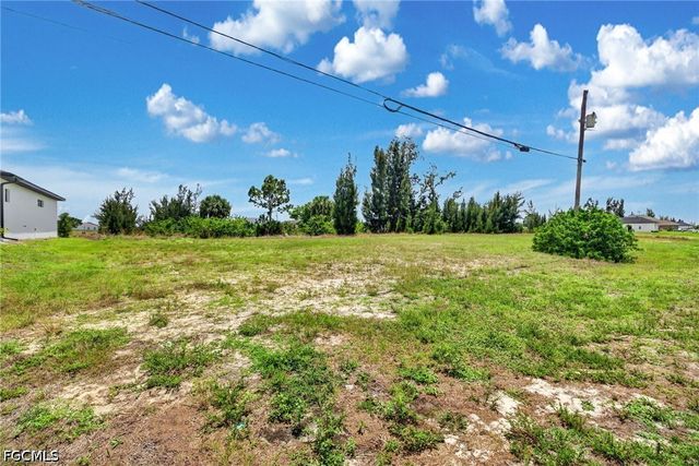 2108 NW 21st ST, Cape Coral, FL 33993