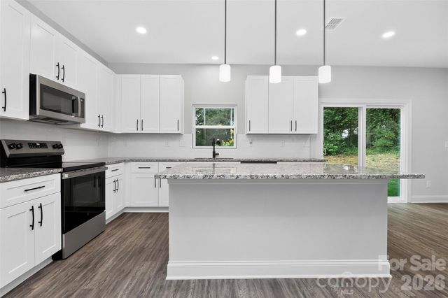300 Margarette Avenue, Belmont, NC 28012