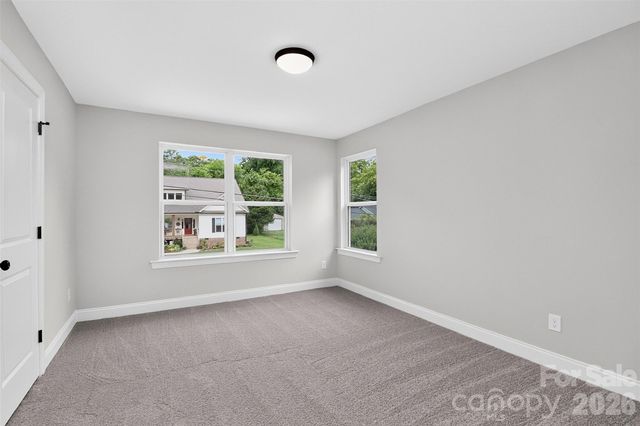 300 Margarette Avenue, Belmont, NC 28012