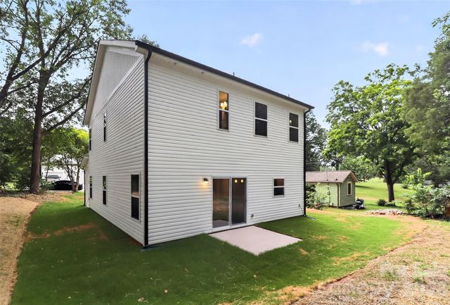 300 Margarette Avenue, Belmont, NC 28012