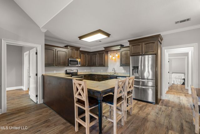 125 Canty Rayborn Road, Sumrall, MS 39482