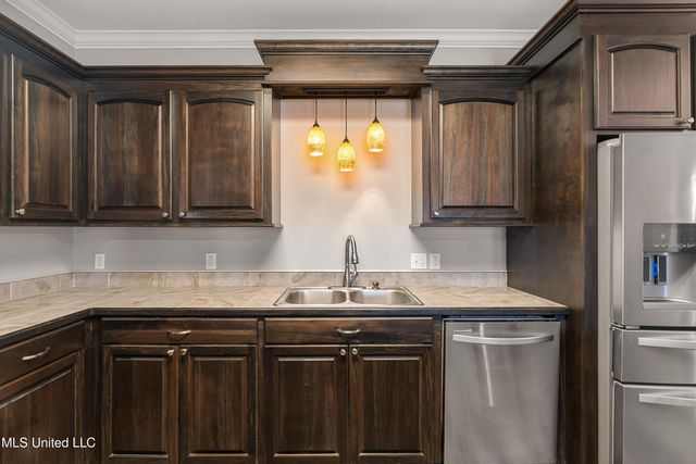 125 Canty Rayborn Road, Sumrall, MS 39482