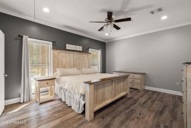 125 Canty Rayborn Road, Sumrall, MS 39482