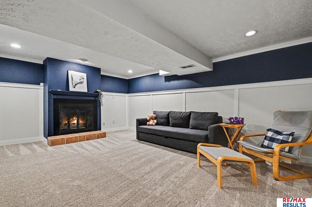 1005 Dogwood Circle, Bellevue, NE 68005
