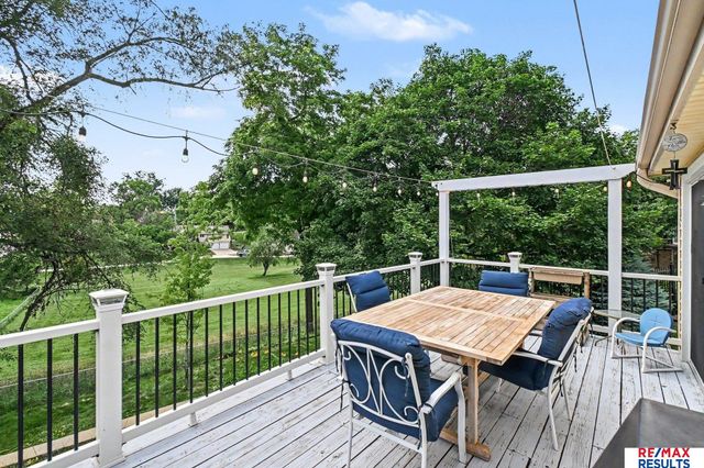 1005 Dogwood Circle, Bellevue, NE 68005