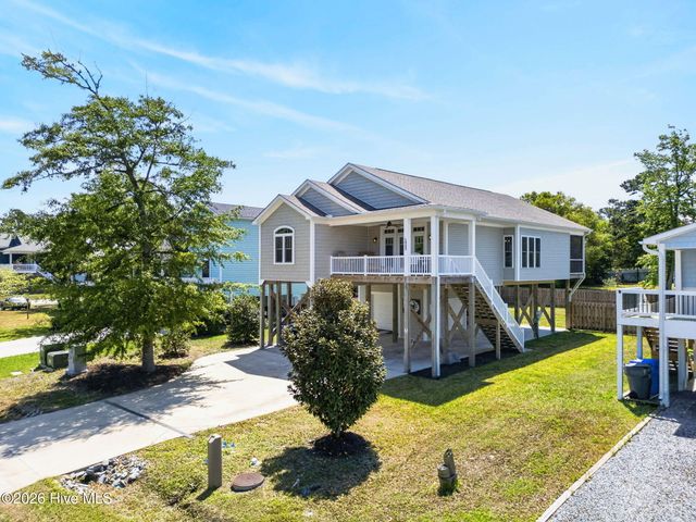 1903 E Yacht Drive, Oak Island, NC 28465