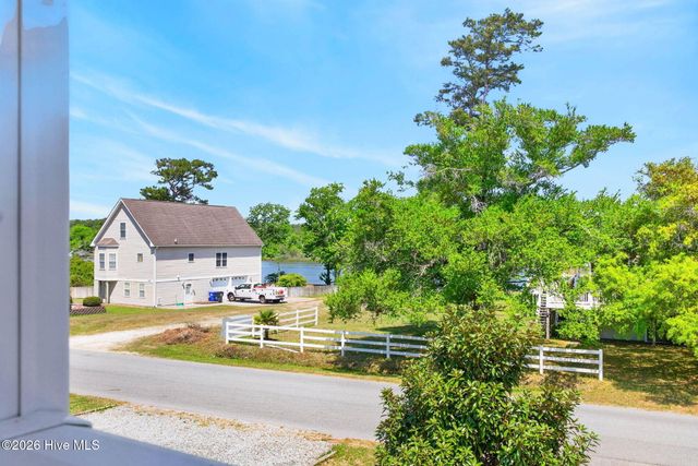1903 E Yacht Drive, Oak Island, NC 28465