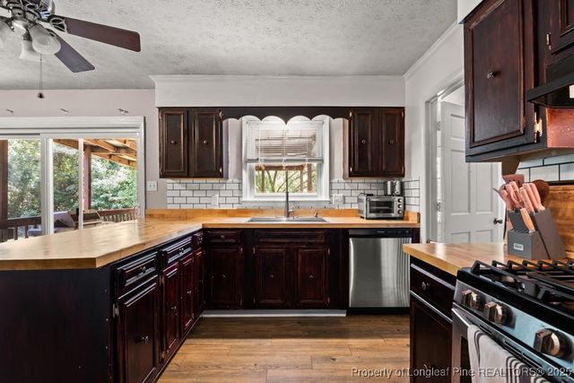 236 Plaza Drive, Fayetteville, NC 28304