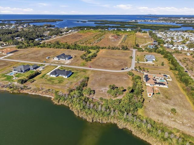 SMILODON TRAIL, Ruskin, FL 33570