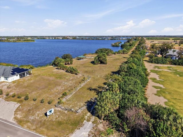 SMILODON TRAIL, Ruskin, FL 33570
