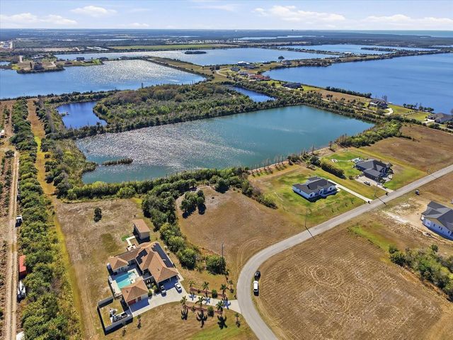 SMILODON TRAIL, Ruskin, FL 33570