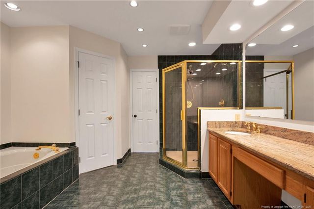 1804 Barnabus Circle, Fayetteville, NC 28304