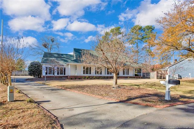 1804 Barnabus Circle, Fayetteville, NC 28304