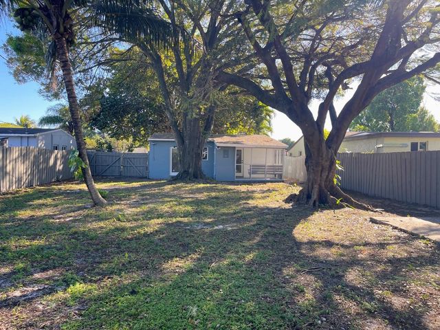 1409 NW 5th Avenue, Fort Lauderdale, FL 33311