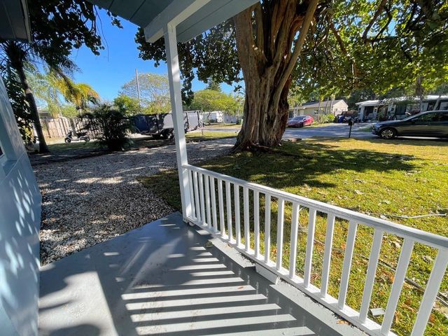 1409 NW 5th Avenue, Fort Lauderdale, FL 33311