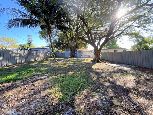 1409 NW 5th Avenue, Fort Lauderdale, FL 33311