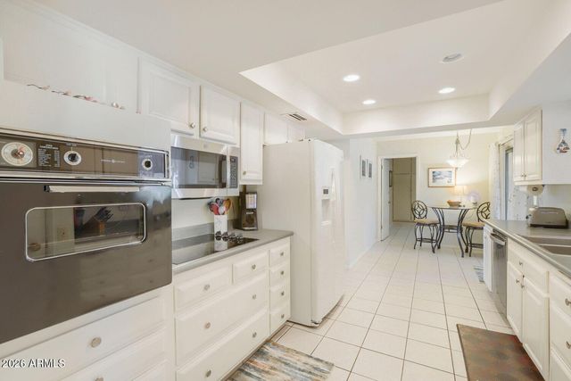 17408 N CONQUISTADOR Drive, Sun City West, AZ 85375