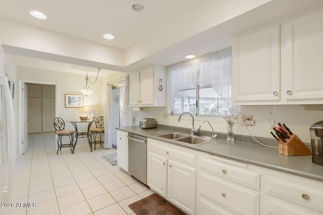 17408 N CONQUISTADOR Drive, Sun City West, AZ 85375