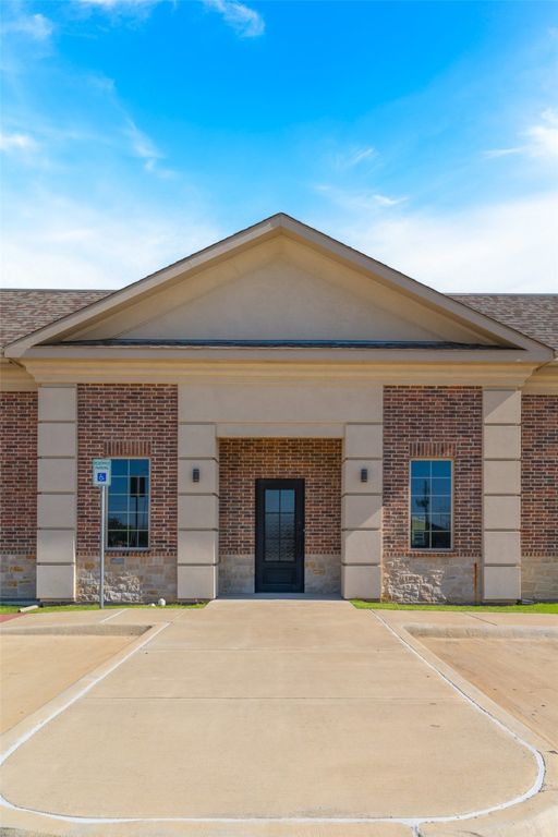 4800 N Galloway Avenue N 400, Mesquite, TX 75150