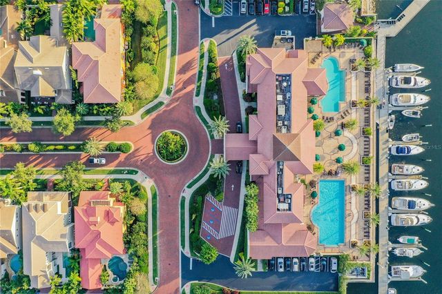 5701 BOWEN DANIEL DR. 1505, Tampa, FL 33616