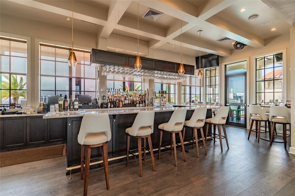 Image 39 of property listing at 5713 BOWEN DANIEL DR. 1505, Tampa, FL 33616