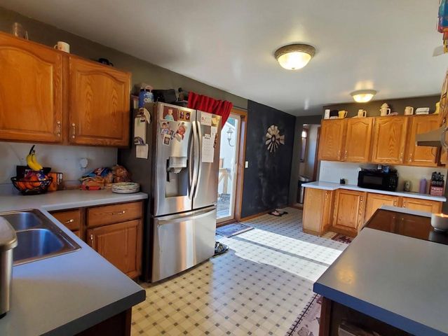 5001 N MCCARTHY ROAD, Appleton, WI 54913