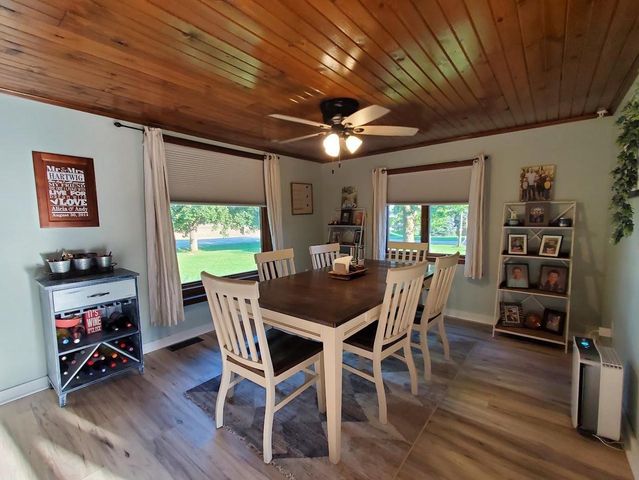 5001 N MCCARTHY ROAD, Appleton, WI 54913