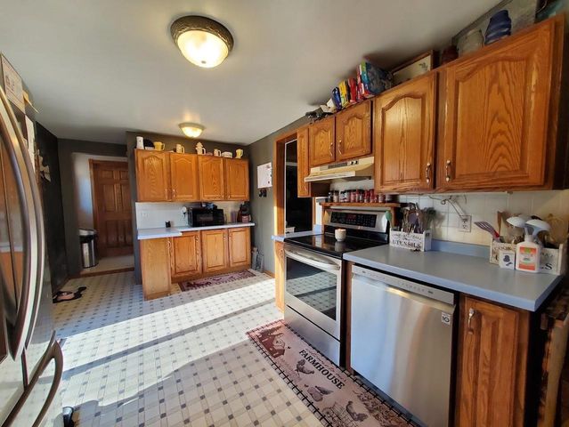 5001 N MCCARTHY ROAD, Appleton, WI 54913