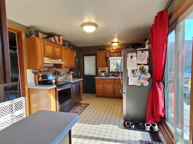 5001 N MCCARTHY ROAD, Appleton, WI 54913
