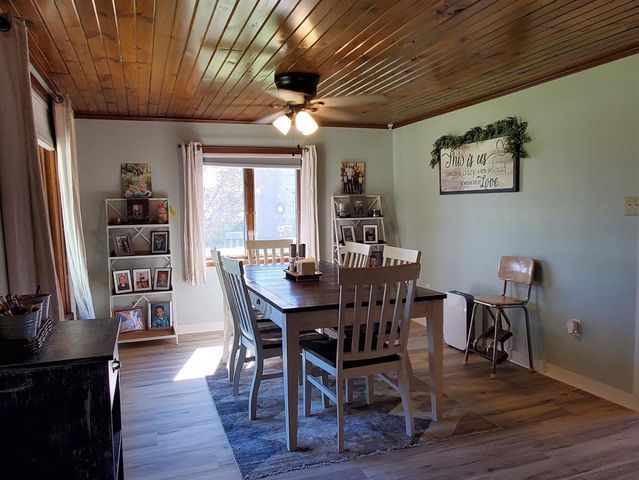 5001 N MCCARTHY ROAD, Appleton, WI 54913