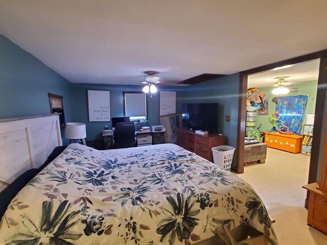 5001 N MCCARTHY ROAD, Appleton, WI 54913
