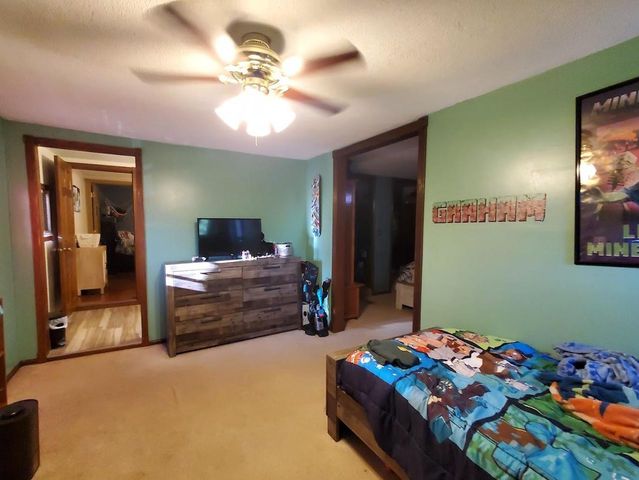 5001 N MCCARTHY ROAD, Appleton, WI 54913