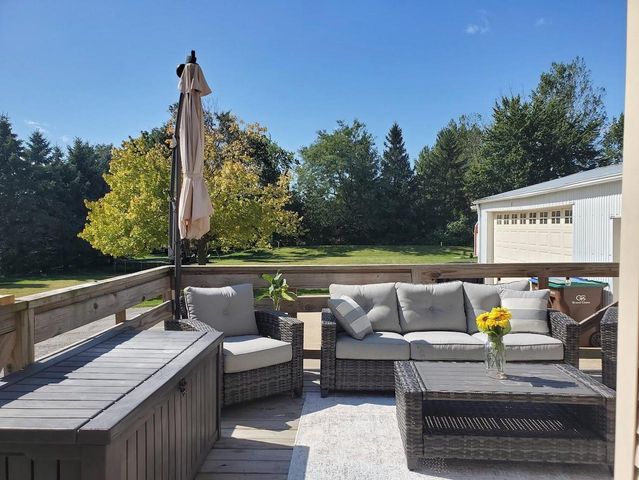 5001 N MCCARTHY ROAD, Appleton, WI 54913